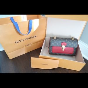 Louis Vuitton M41731 VICTOIRE Handbag